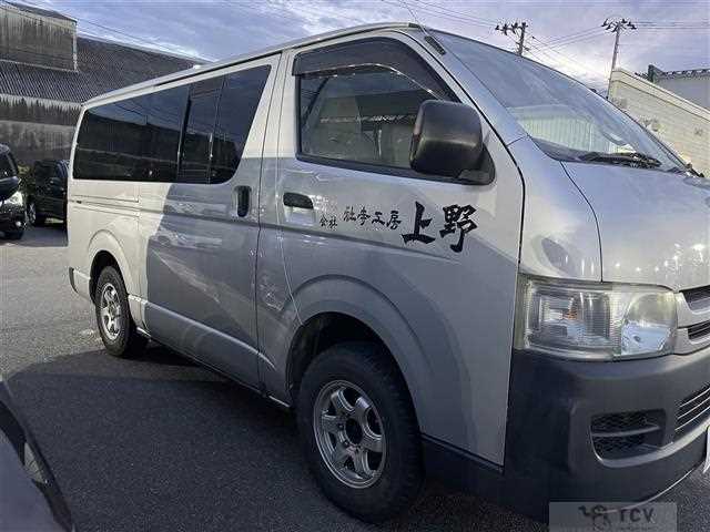 2009 Toyota Hiace Van