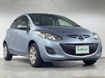 2013 Mazda Demio