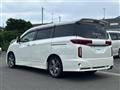 2013 Nissan Elgrand