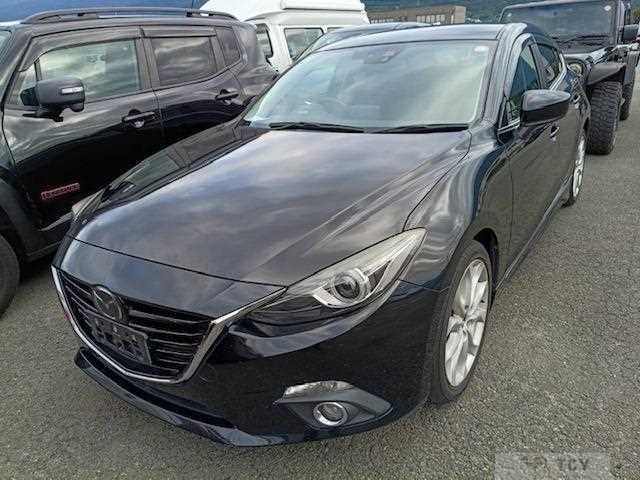 2014 Mazda Axela Sport