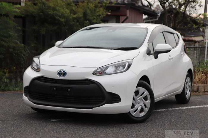 2025 Toyota AQUA