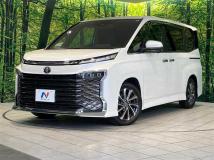 2022 Toyota Voxy