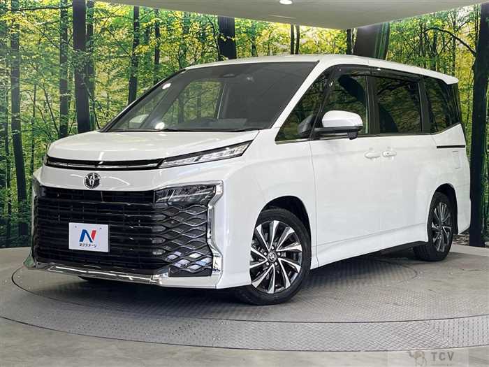 2025 Toyota Voxy
