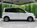 2011 Toyota Sienta