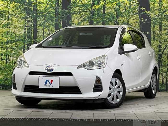 2013 Toyota AQUA