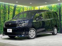 2016 Toyota Voxy