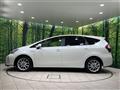 2015 Toyota PRIUS α