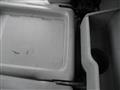 2003 Mazda Titan Dash