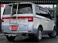 2009 Mitsubishi Delica D5