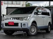 2009 Mitsubishi Delica D5