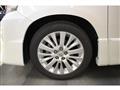 2014 Toyota Vellfire