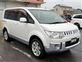 2013 Mitsubishi Delica D5