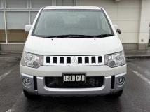 2013 Mitsubishi Delica D5