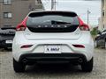 2017 Volvo V40