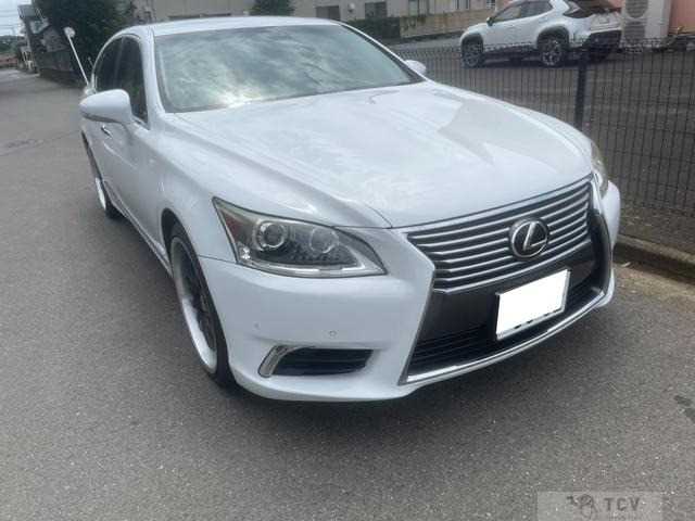 2012 Lexus LS