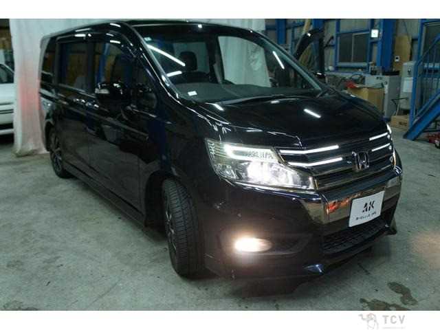 2014 Honda Step WGN