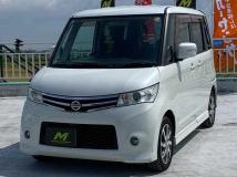 2012 Nissan ROOX