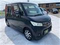 2010 Nissan ROOX