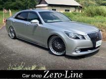 2014 Toyota Crown Majesta