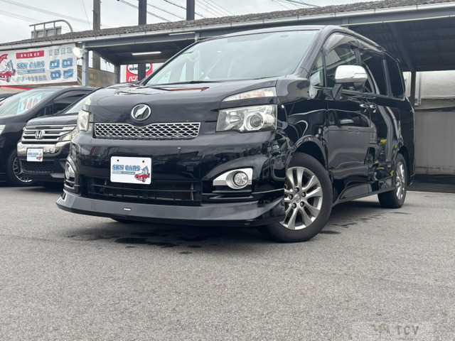 2011 Toyota Voxy