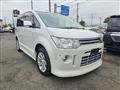 2007 Mitsubishi Delica D5