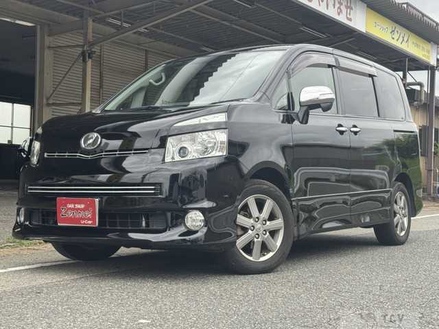 2009 Toyota Voxy