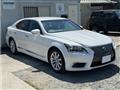 2013 Lexus LS