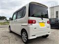 2012 Daihatsu Tanto