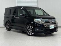 2013 Honda Step WGN
