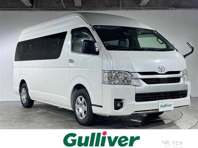 2026 Toyota Hiace Commuter