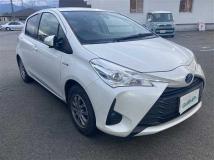 2017 Toyota Vitz