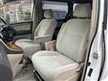 2005 Toyota Alphard V