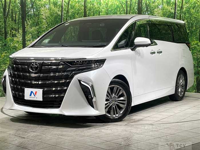 2024 Toyota Alphard Hybrid