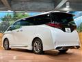 2024 Toyota Alphard Hybrid