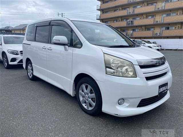 2008 Toyota Noah