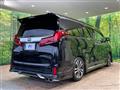 2023 Toyota Alphard