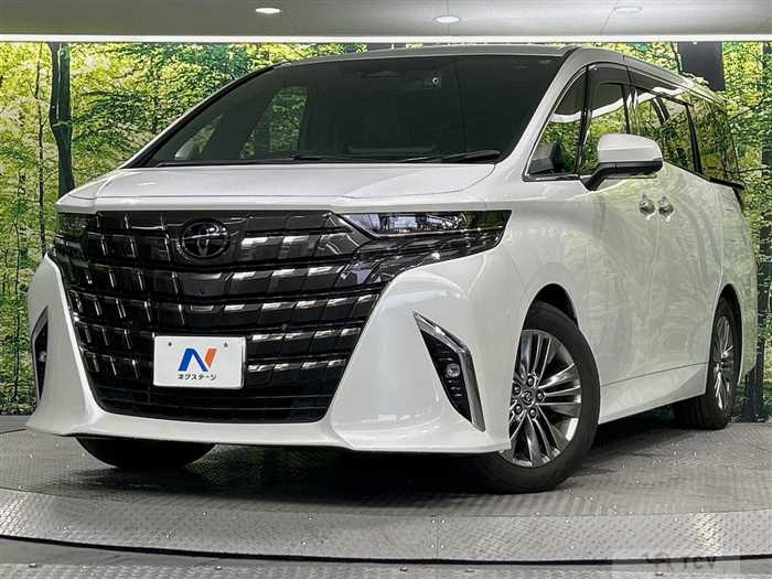 2024 Toyota Alphard