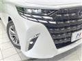 2025 Toyota Alphard