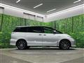 2014 Toyota Estima Hybrid