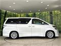 2013 Toyota Vellfire