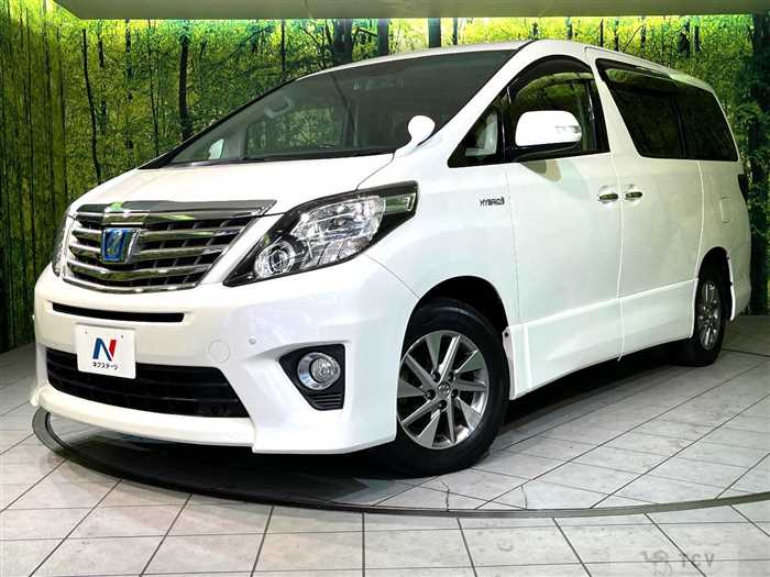 2013 Toyota Alphard Hybrid
