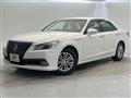2015 Toyota Crown Hybrid