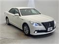 2015 Toyota Crown Hybrid