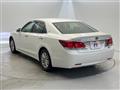 2015 Toyota Crown Hybrid