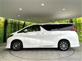 2015 Toyota Alphard Hybrid