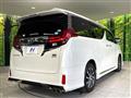 2015 Toyota Alphard Hybrid