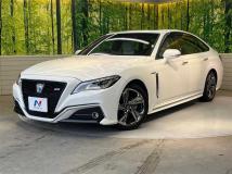 2018 Toyota Crown Hybrid