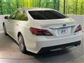 2018 Toyota Crown Hybrid