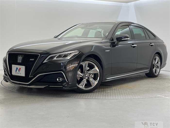 2020 Toyota Crown Hybrid