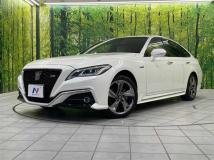 2018 Toyota Crown Hybrid